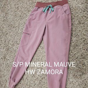 Figs Mineral Mauve Zamora